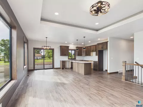 Living - 23346 451 Ave, Madison, SD 57042 photo 4 of 7