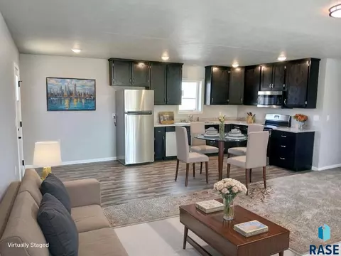 Other - 313 N Willow Ave, Sioux Falls, SD 57104 photo 2 of 8