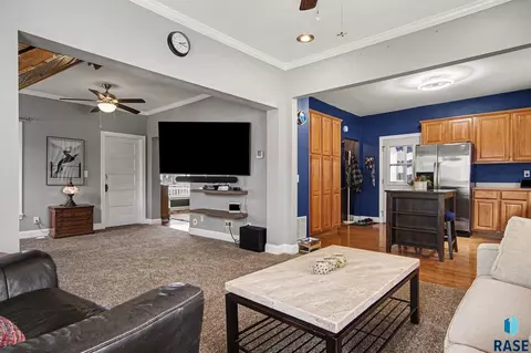 Living - 321 NW 4th St, Madison, SD 57042 photo 3 of 5