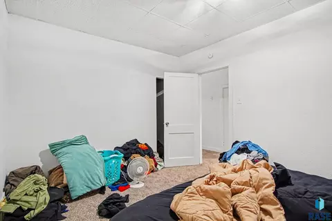 Bedroom - 524 N Main Ave, Garretson, SD 57030 photo 3 of 3
