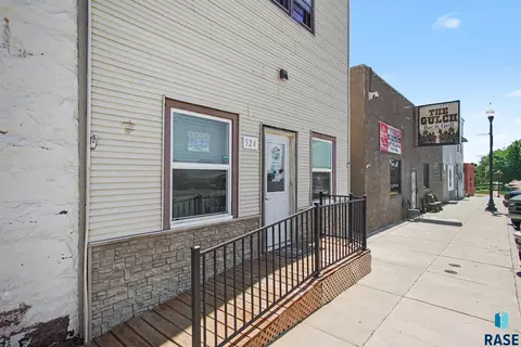 Exterior - 524 N Main Ave, Garretson, SD 57030 photo 1 of 1