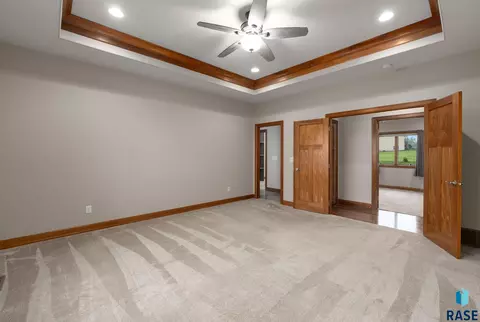 Bedroom - 48290 Arrowhead Pl, Canton, SD 57013 photo 1 of 6