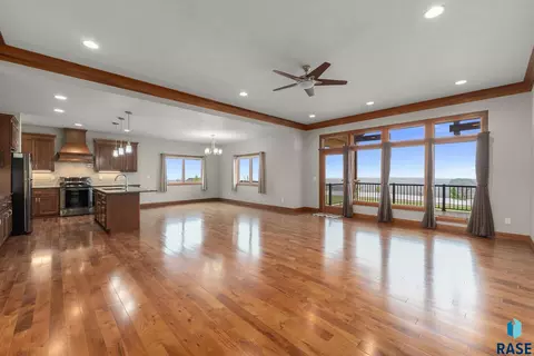 Living - 48290 Arrowhead Pl, Canton, SD 57013 photo 1 of 6