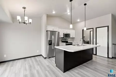 Kitchen - W Viola Ct, Sioux Falls, SD 57106 photo 1 of 5