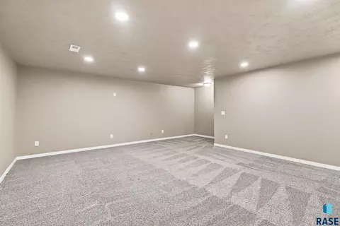 Other - W Viola Ct, Sioux Falls, SD 57106 photo 5 of 9