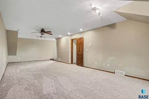 Other - 220 S Lincoln St, Lennox, SD 57039 photo 1 of 11