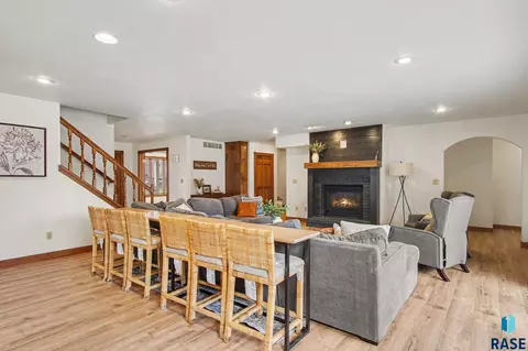 Living - 220 S Lincoln St, Lennox, SD 57039 photo 1 of 7