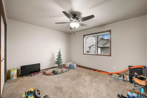 Bedroom - 101 107 Denver Pl, Tea, SD 57064 photo 2 of 4
