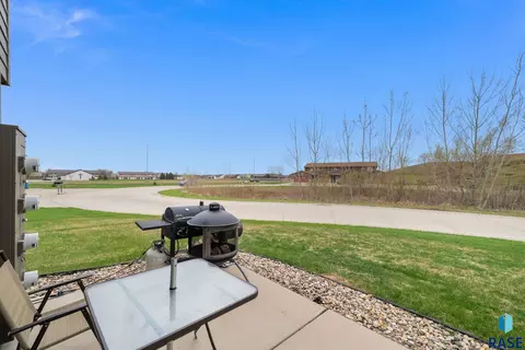 Exterior - 101 107 Denver Pl, Tea, SD 57064 photo 11 of 22