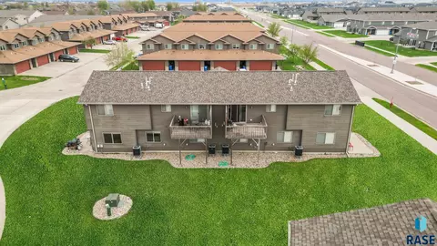 View/Area - 101 107 Denver Pl, Tea, SD 57064 photo 1 of 8