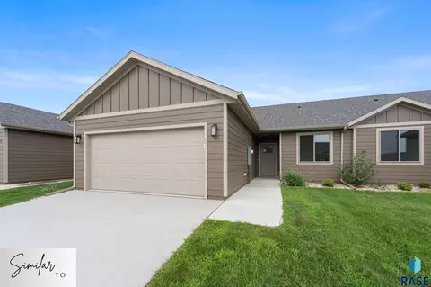 524 Brookside Pl, Harrisburg, SD 57032