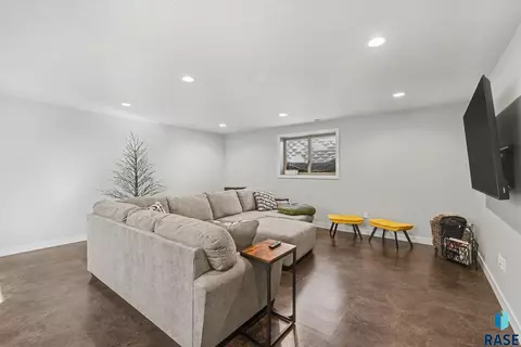 47866 244th St, Dell Rapids, SD 57022 photo 22