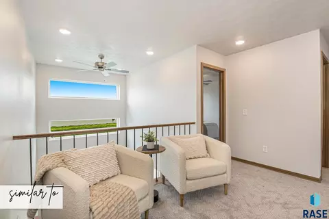 Entry Way - 5726 E Avett Pl, Sioux Falls, SD 57108 photo 1 of 2