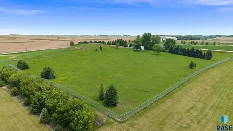 Other - 924 Dows St, Garretson, SD 57030 photo 3 of 18