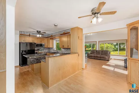 Kitchen - 924 Dows St, Garretson, SD 57030 photo 1 of 3