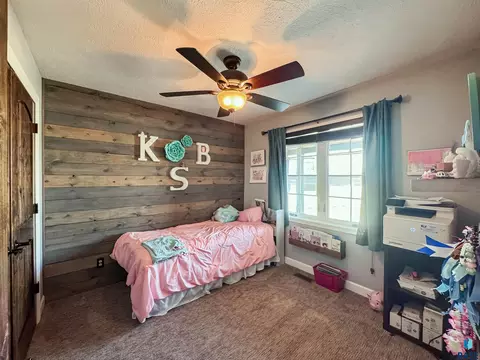 Bedroom - 25785 Frederick Cir, Renner, SD 57055 photo 4 of 8
