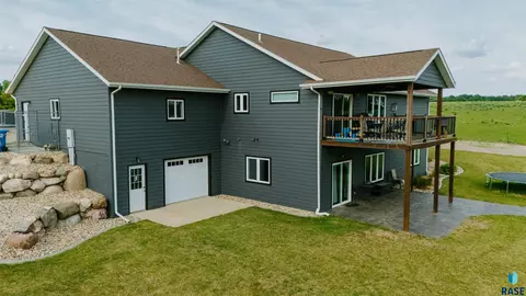 Exterior - 25785 Frederick Cir, Renner, SD 57055 photo 4 of 4