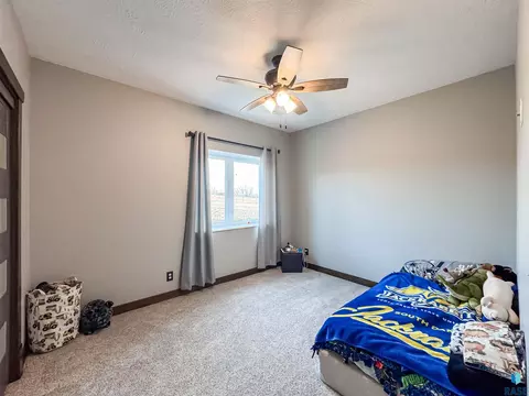 Bedroom - 25785 Frederick Cir, Renner, SD 57055 photo 8 of 8