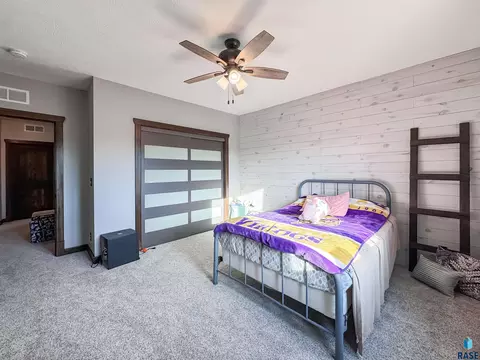 Bedroom - 25785 Frederick Cir, Renner, SD 57055 photo 7 of 8