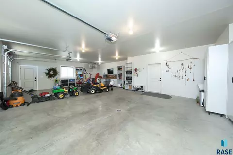 Other - 6704 E Spitfire Cir, Sioux Falls, SD 57110 photo 10 of 14