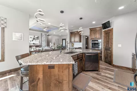 Kitchen - 8401 E Roughlock St, Sioux Falls, SD 57110 photo 7 of 10
