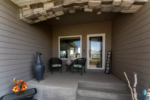 Exterior - 8401 E Roughlock St, Sioux Falls, SD 57110 photo 3 of 22