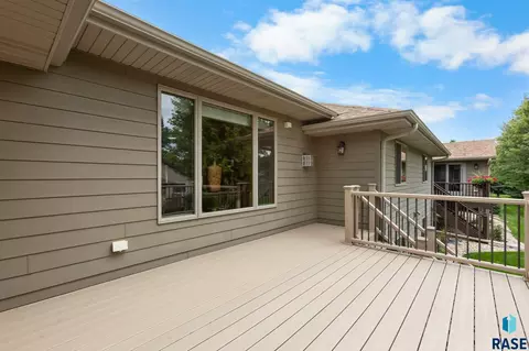 Exterior - 3738 E Fox Run Pl, Sioux Falls, SD 57103 photo 2 of 8
