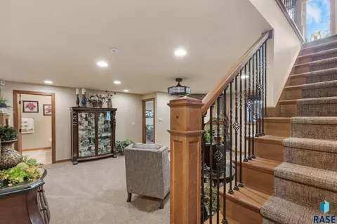 Entry Way - 3738 E Fox Run Pl, Sioux Falls, SD 57103 photo 1 of 1