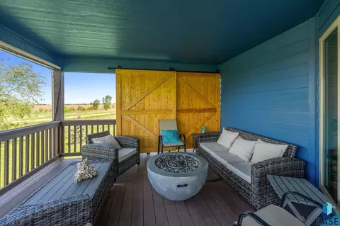 Exterior - 760 Fox Ct, Tea, SD 57064 photo 6 of 14