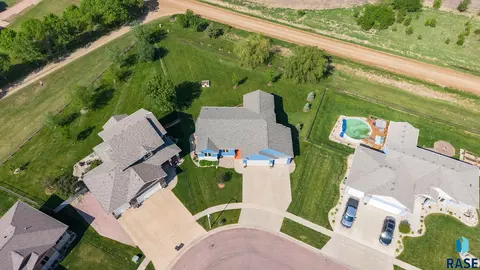 View/Area - 760 Fox Ct, Tea, SD 57064 photo 2 of 11