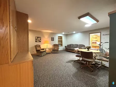 Living - 316 E 5th St, Miller, SD 57362 photo 12 of 14