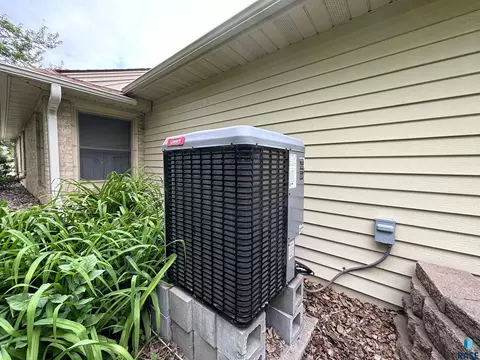 Other - 316 E 5th St, Miller, SD 57362 photo 31 of 33