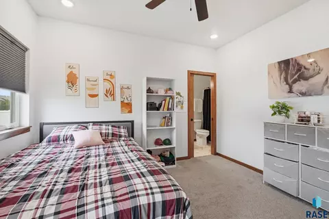 Bedroom - 7212 E 49th St, Sioux Falls, SD 57110 photo 1 of 6