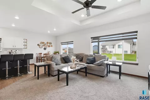 Living - 7212 E 49th St, Sioux Falls, SD 57110 photo 3 of 3