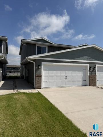 9614 W Tunis Dr, Sioux Falls, SD 57106