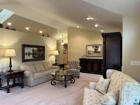 Living - 904 S Stadium Dr, Freeman, SD 57029 photo 9 of 11