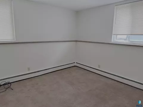 Bedroom - 201 Wicker St, Gayville, SD 57031 photo 3 of 3