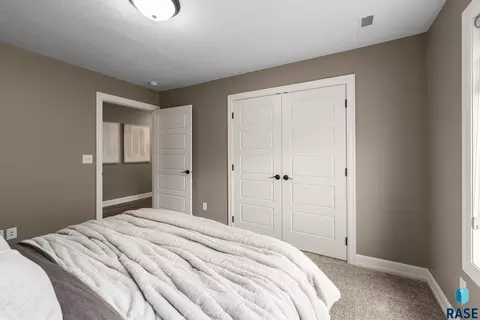 Bedroom - 2502 N Lammers Ct, Tea, SD 57064 photo 6 of 8