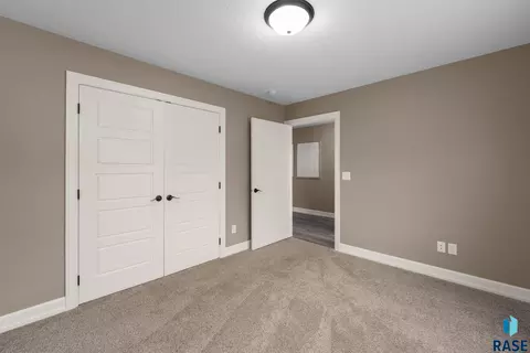 Bedroom - 2502 N Lammers Ct, Tea, SD 57064 photo 8 of 8