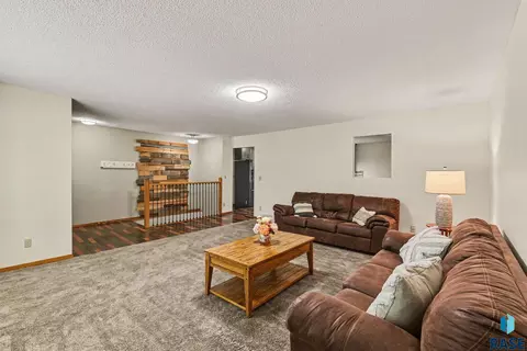 Living - 912 NE 9th St, Madison, SD 57042 photo 1 of 2