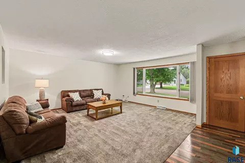 Living - 912 NE 9th St, Madison, SD 57042 photo 2 of 2