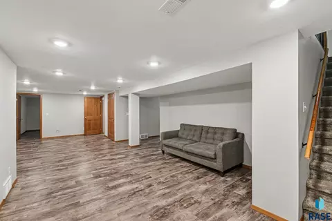 Other - 912 NE 9th St, Madison, SD 57042 photo 5 of 8