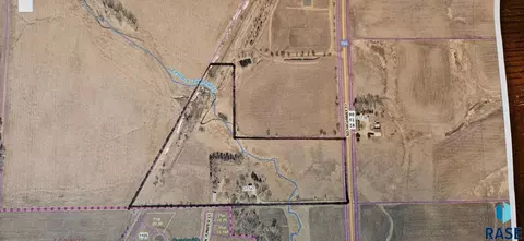 27747 Sd Hwy 17, Lennox, SD 57039
