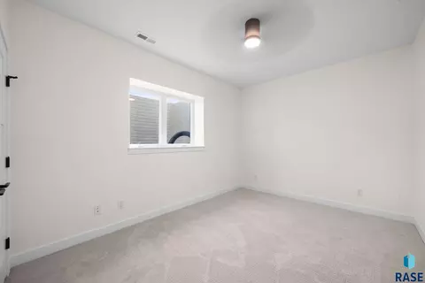 Bedroom - 408 E 11th St, Crooks, SD 57020 photo 9 of 10