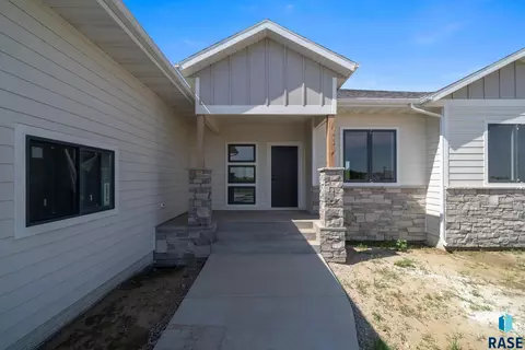 Other - 408 E 11th St, Crooks, SD 57020 photo 1 of 9