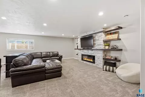Other - 6741 E 44th St, Sioux Falls, SD 57110 photo 6 of 13