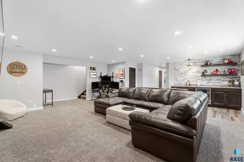 Other - 6741 E 44th St, Sioux Falls, SD 57110 photo 8 of 13