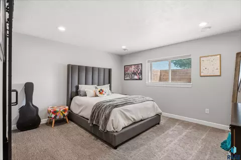 Bedroom - 6741 E 44th St, Sioux Falls, SD 57110 photo 7 of 11