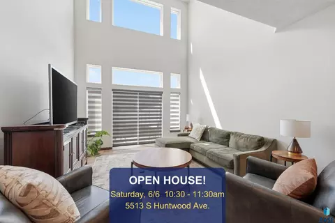 5513 Huntwood Ave, Sioux Falls, SD 57108