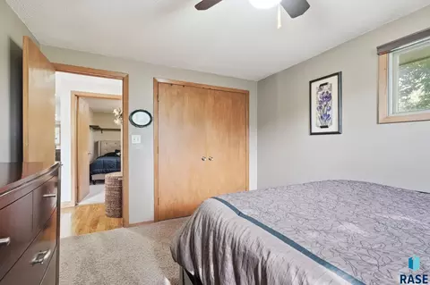 508 S Cloudas Ave, Sioux Falls, SD 57103 photo 14